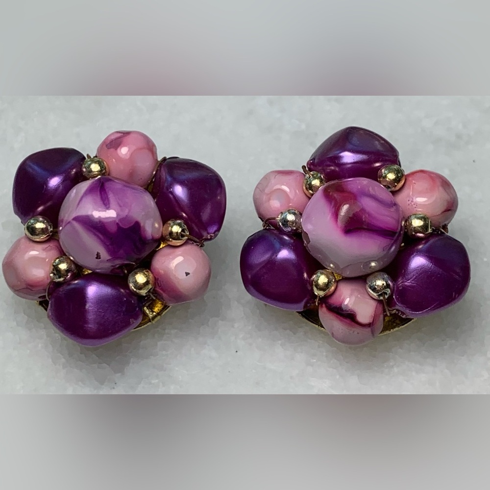 Vintage Hong Kong Pink & Purple Lucite Cluster Earrings